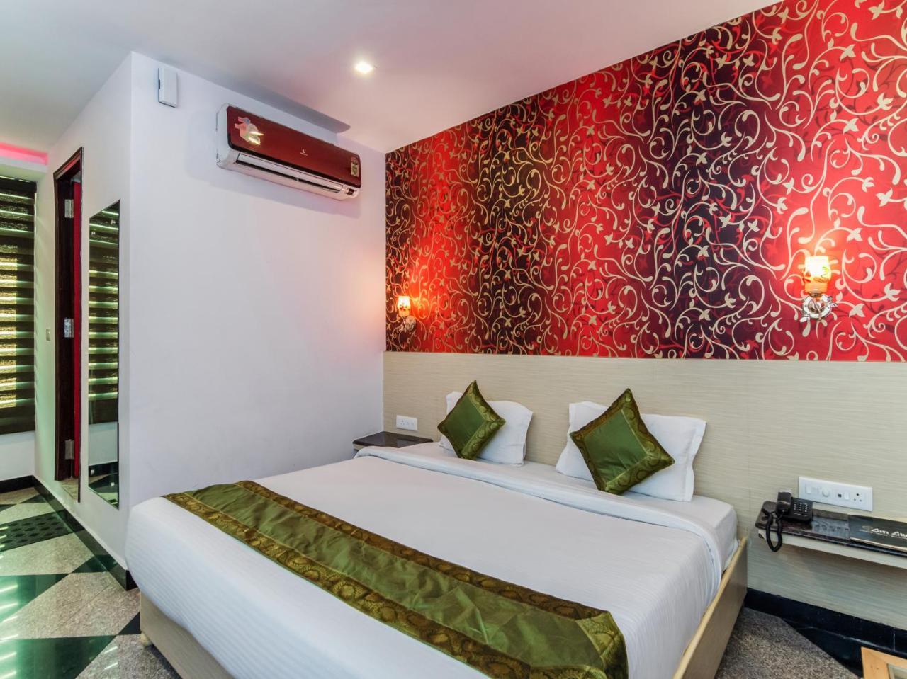 Citi Club Hotel Канпур Екстериор снимка