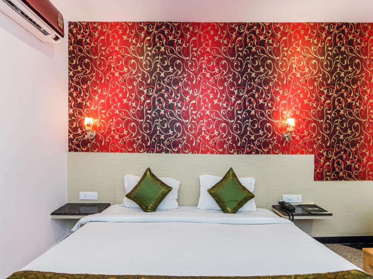 Citi Club Hotel Канпур Екстериор снимка