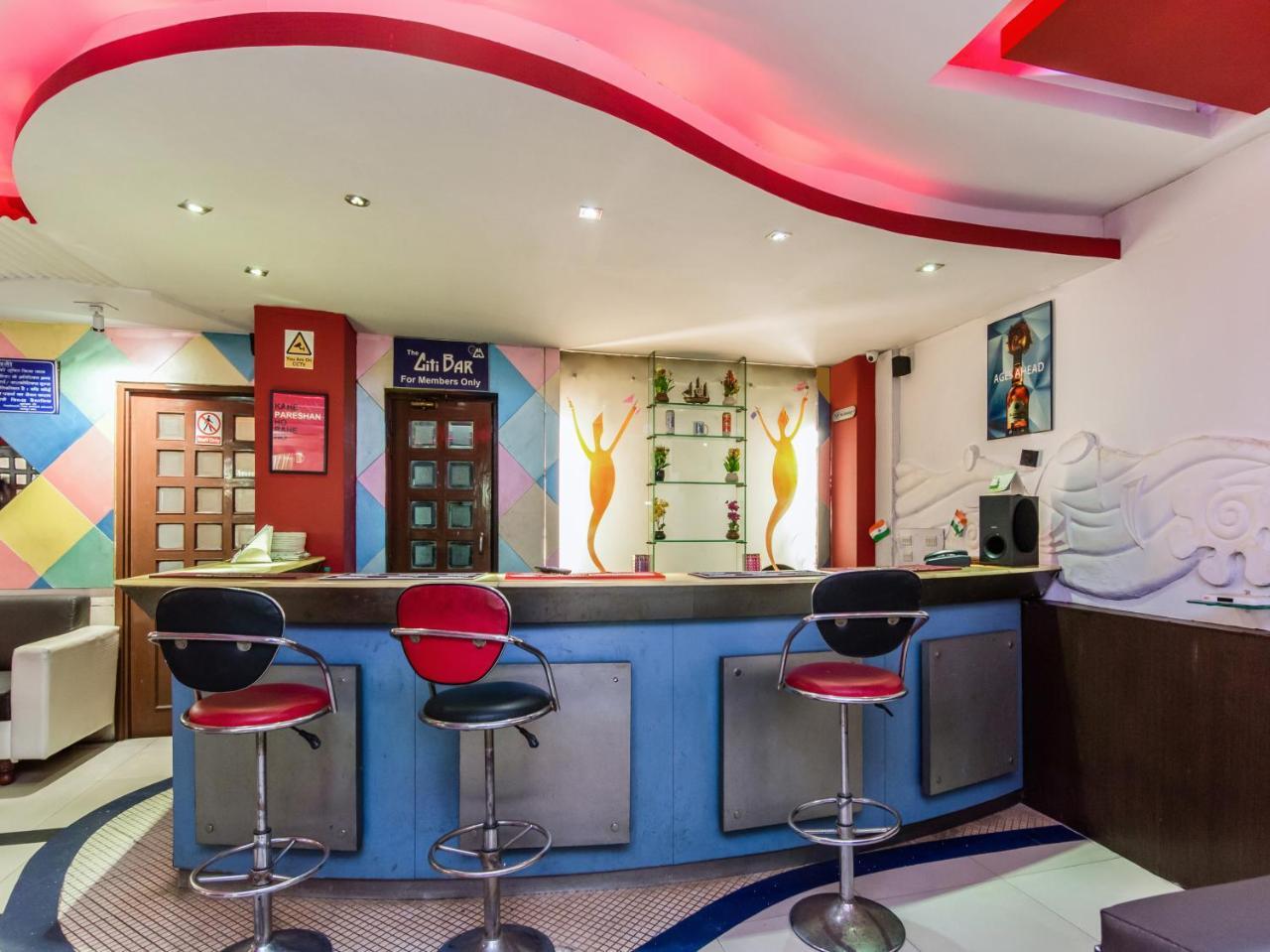Citi Club Hotel Канпур Екстериор снимка