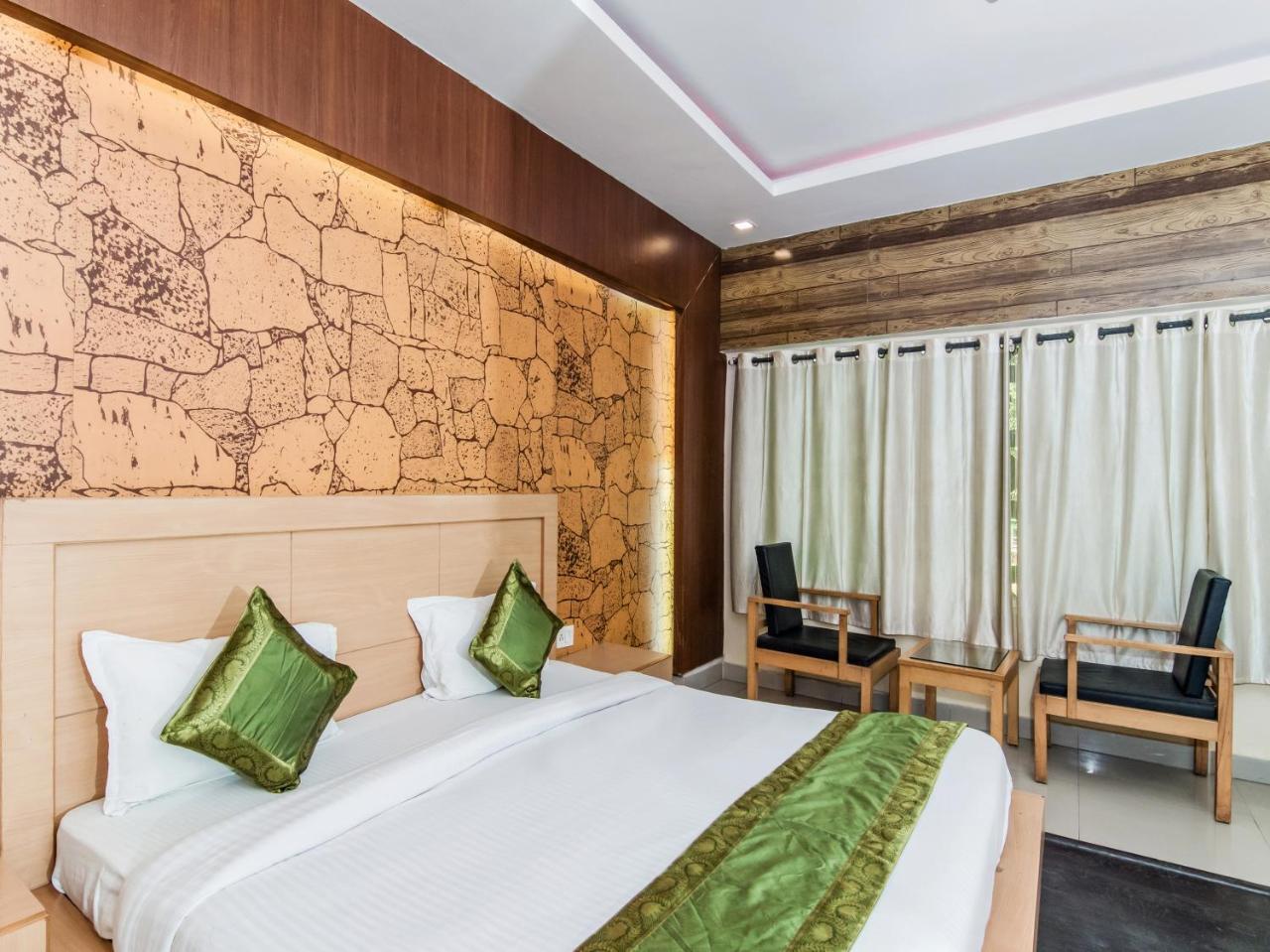 Citi Club Hotel Канпур Екстериор снимка