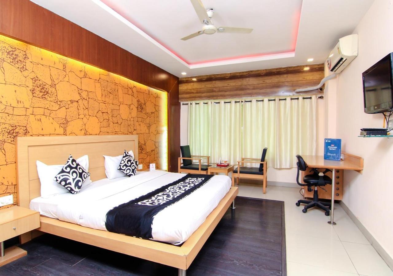 Citi Club Hotel Канпур Екстериор снимка